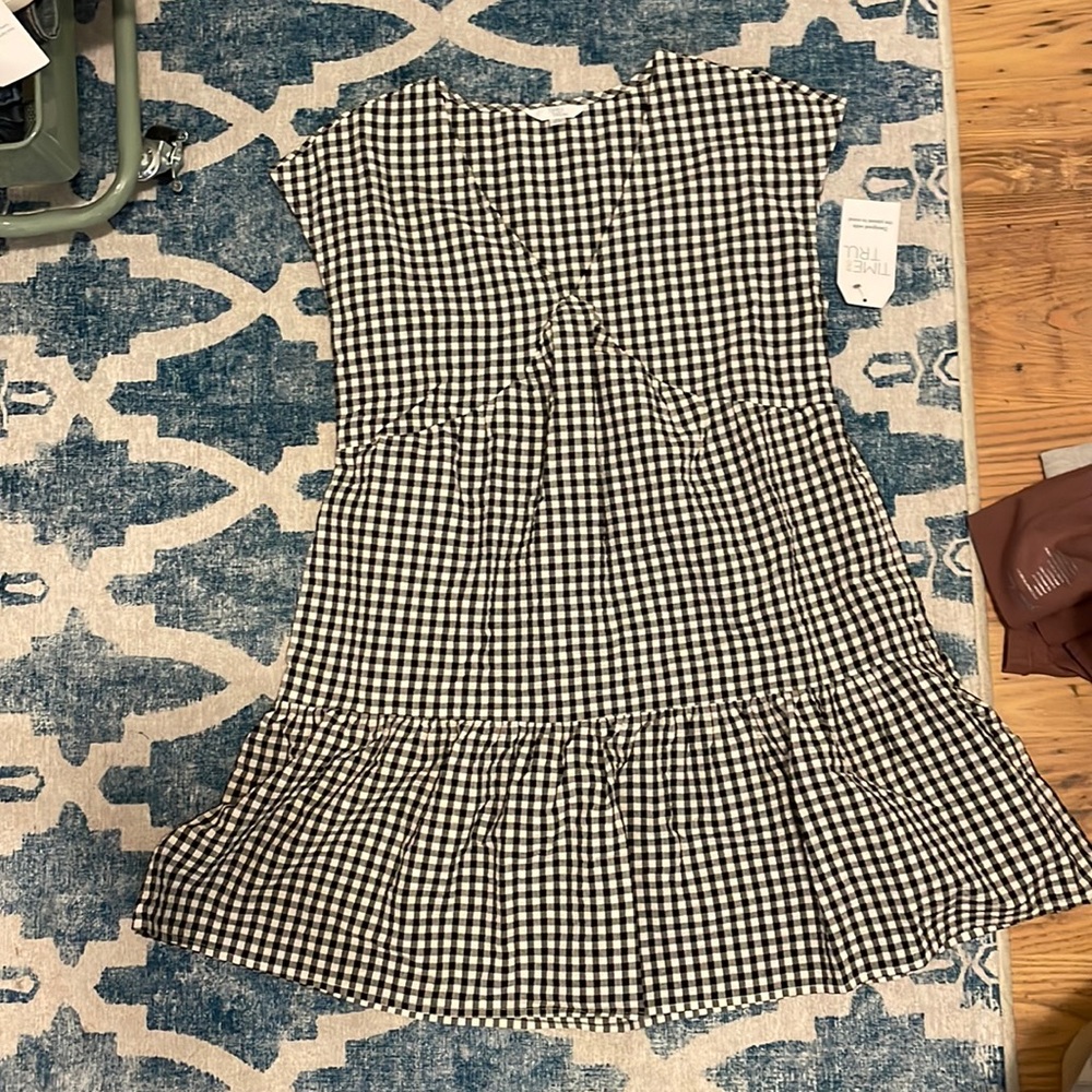 Checkered dress, never worn